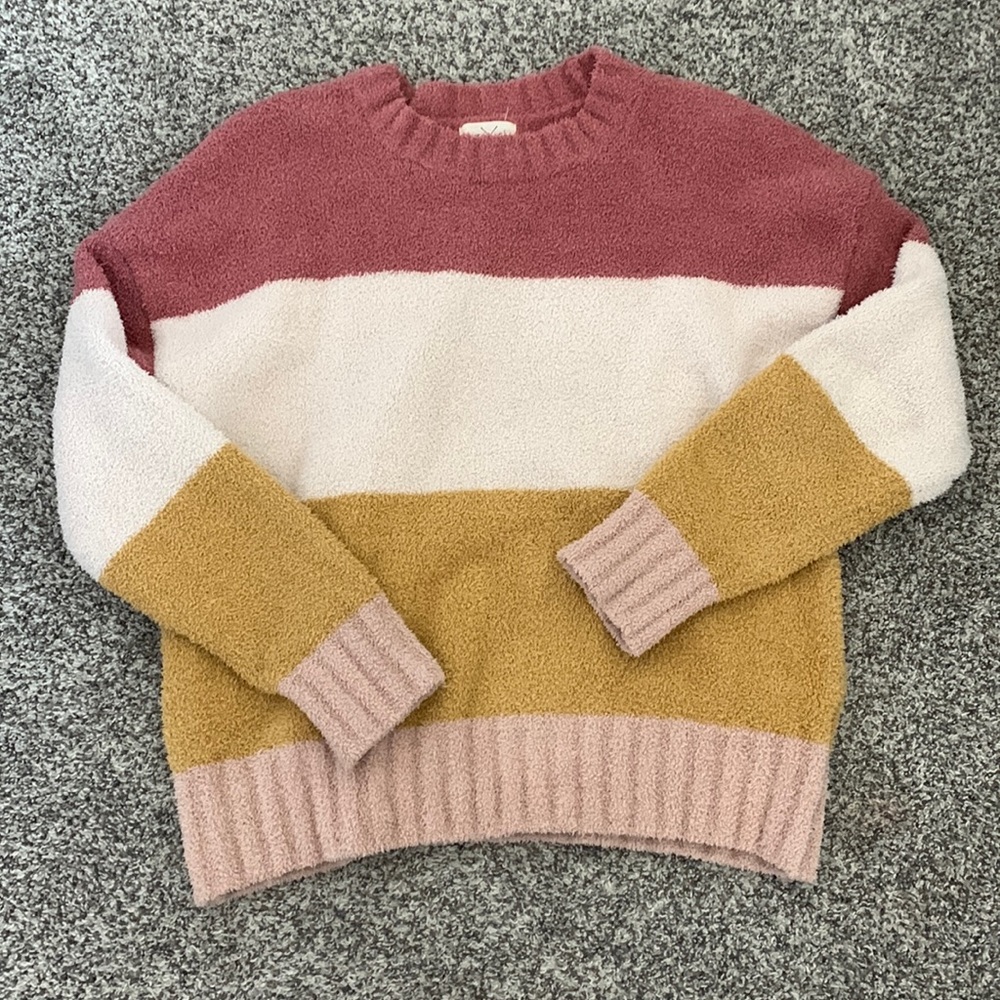 womens sweater size medium